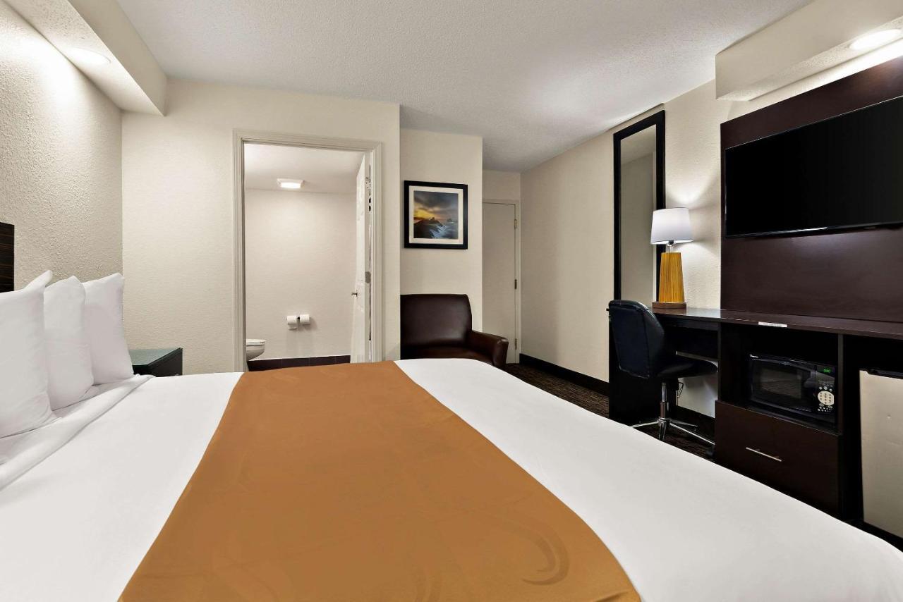 Quality Inn Memphis Northeast Near I-40 מראה חיצוני תמונה