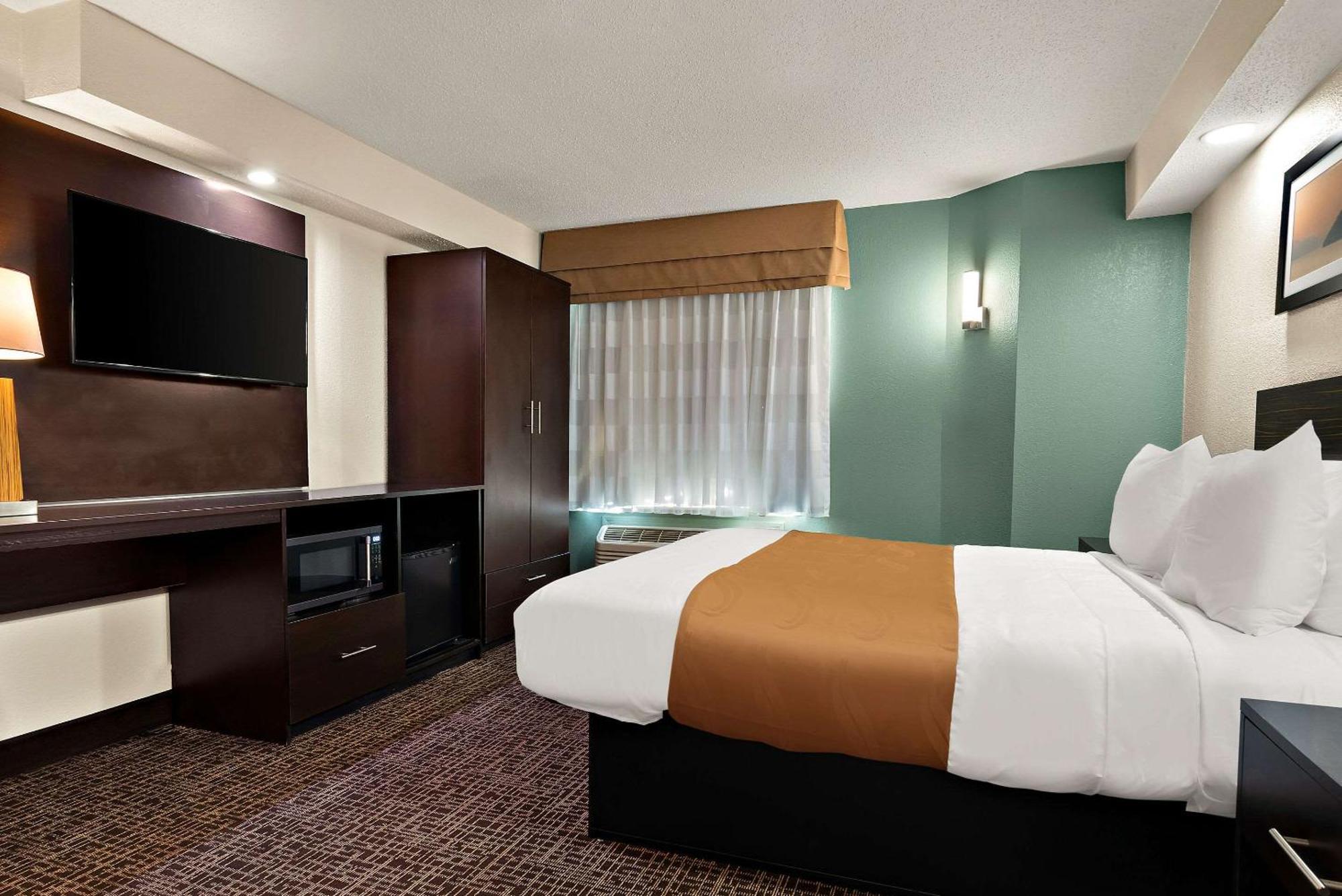 Quality Inn Memphis Northeast Near I-40 מראה חיצוני תמונה