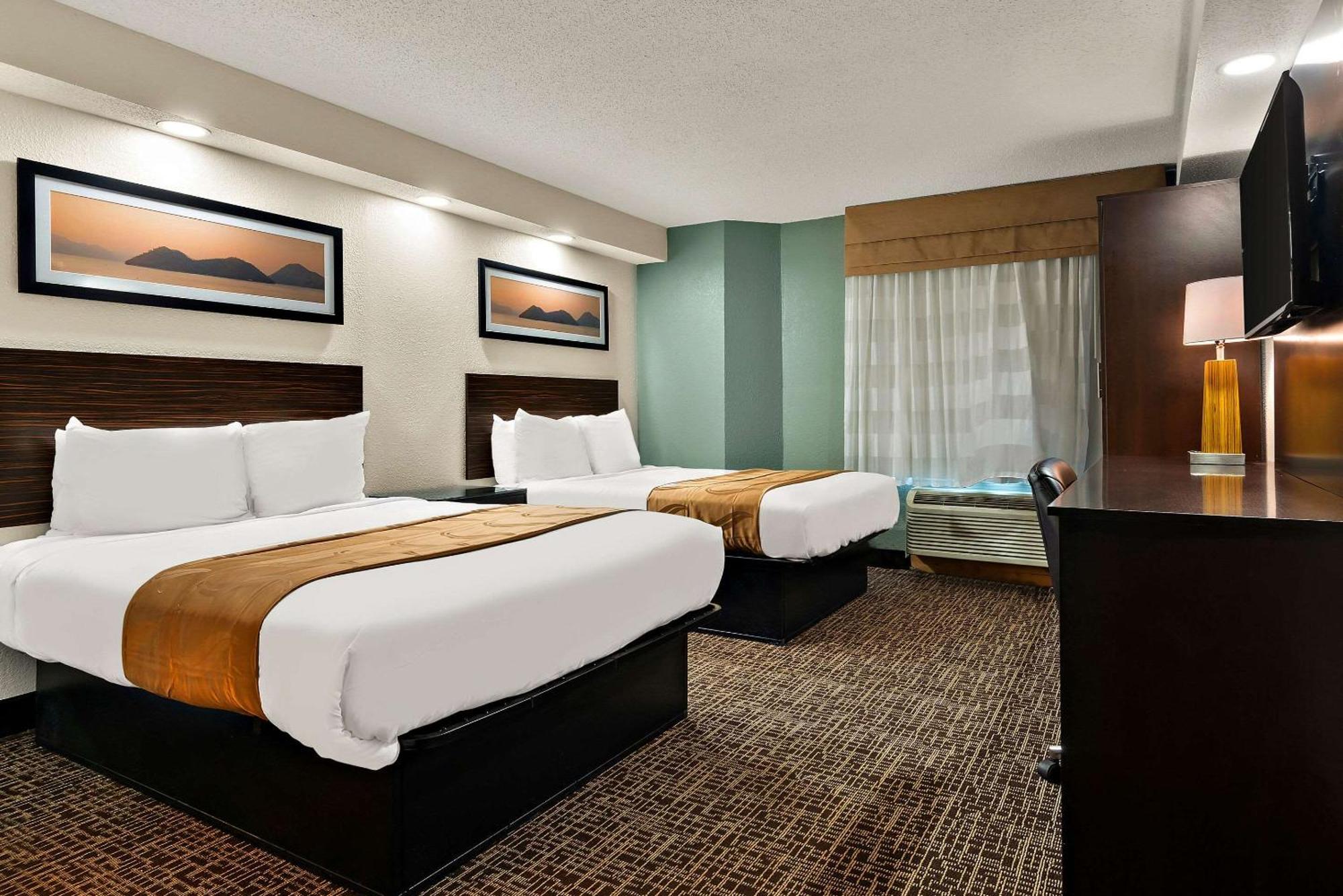 Quality Inn Memphis Northeast Near I-40 מראה חיצוני תמונה